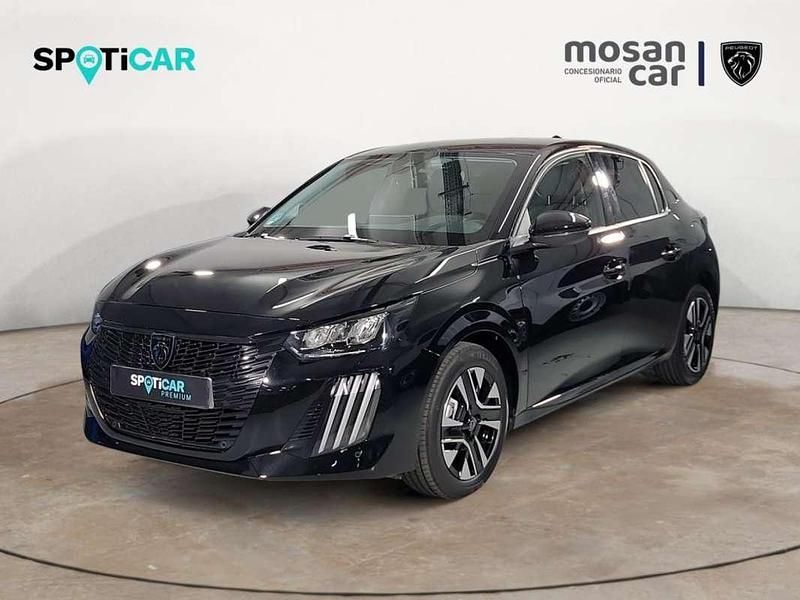 Usado Peugeot 208 Allure 101 CV (74 kW) 2024 Negro Utilitario