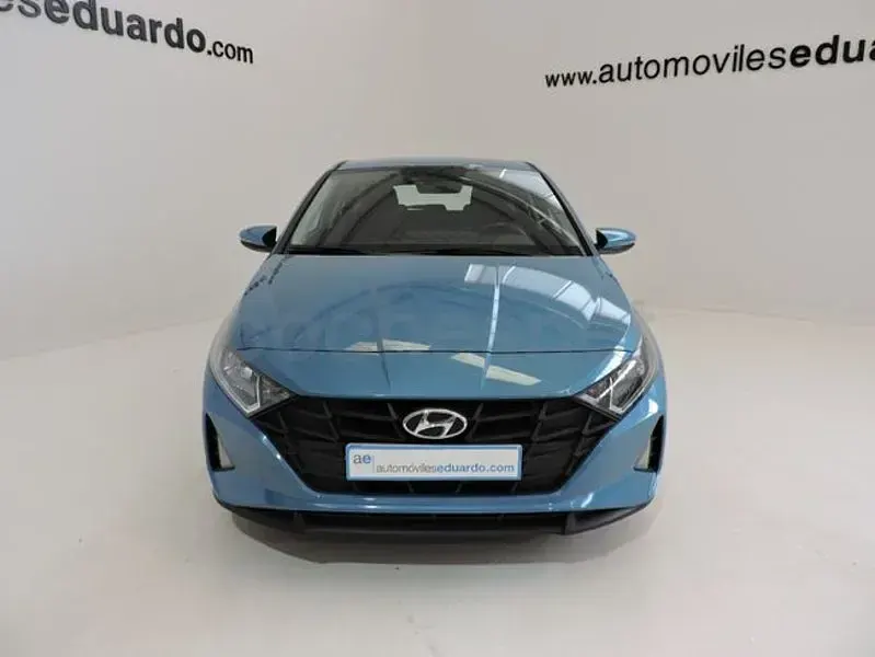 Usado Hyundai i20 84 CV (61 kW) 2022 Azul Utilitario