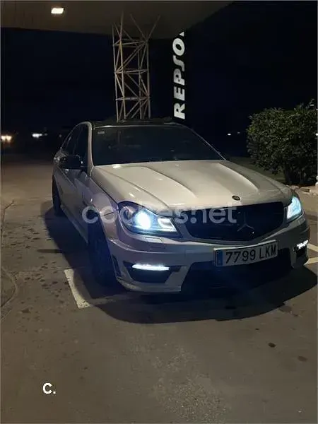 Usado Mercedes C63 AMG AMG 457 CV (336 kW) 2008 Gris / plata Berlina