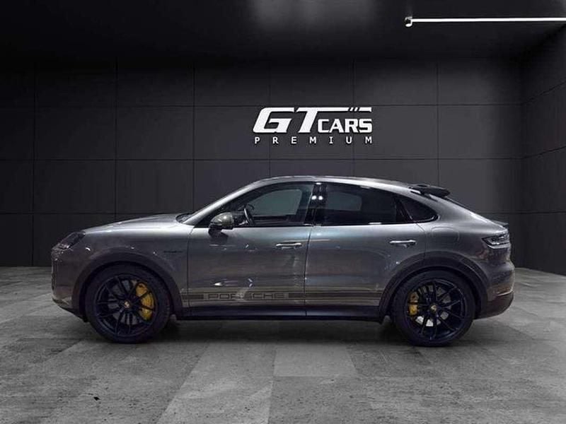 Usado Porsche Cayenne Turbo E-Hybrid 740 CV (544 kW) 2024 Gris SUV
