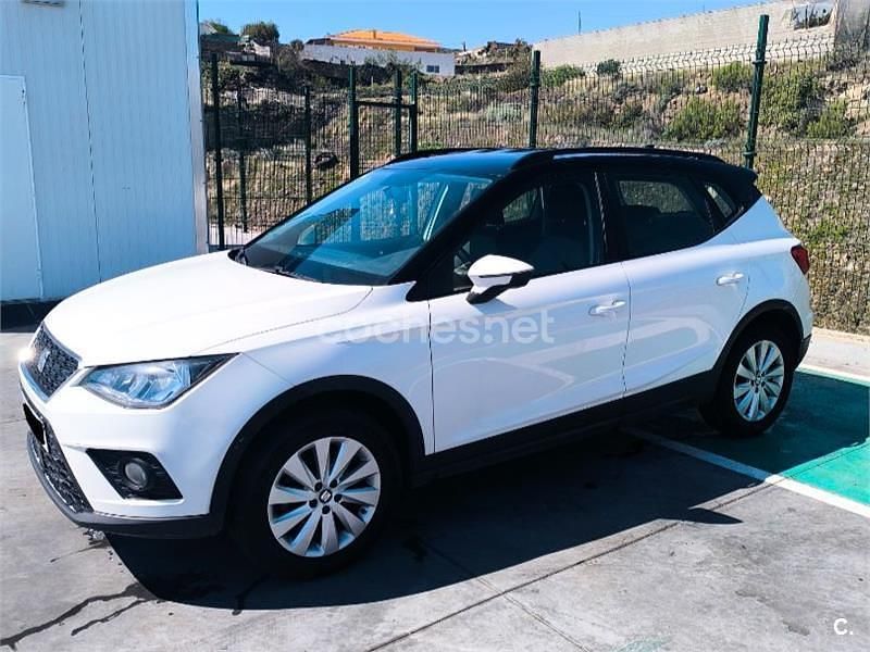 Usado Seat Arona Style 115 CV (84 kW) 2018 Blanco SUV