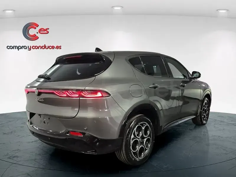 Nuevo Alfa Romeo Tonale Sprint 280 CV (205 kW) 2025 Gris / plata SUV
