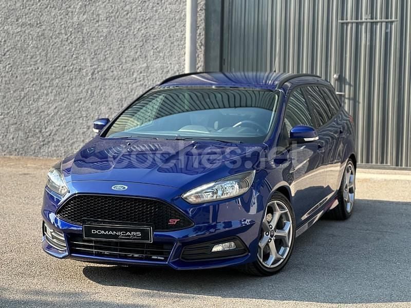 Azul Usado 2015 Ford Focus ST Familiar | 14.900 € (Precio justo) - Imagen 1/4