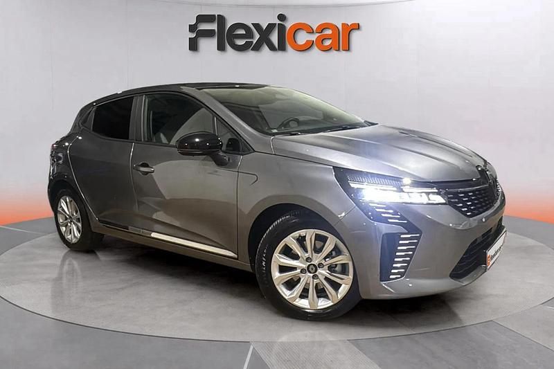 Gris Usado 2025 Renault Clio V Evolution Berlina | 16.390 € (Buen precio) - Imagen 1/4