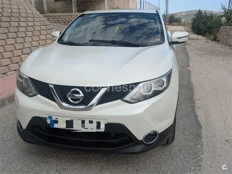Usado Nissan Qashqai Tekna 130 CV (95 kW) 2016 Blanco SUV