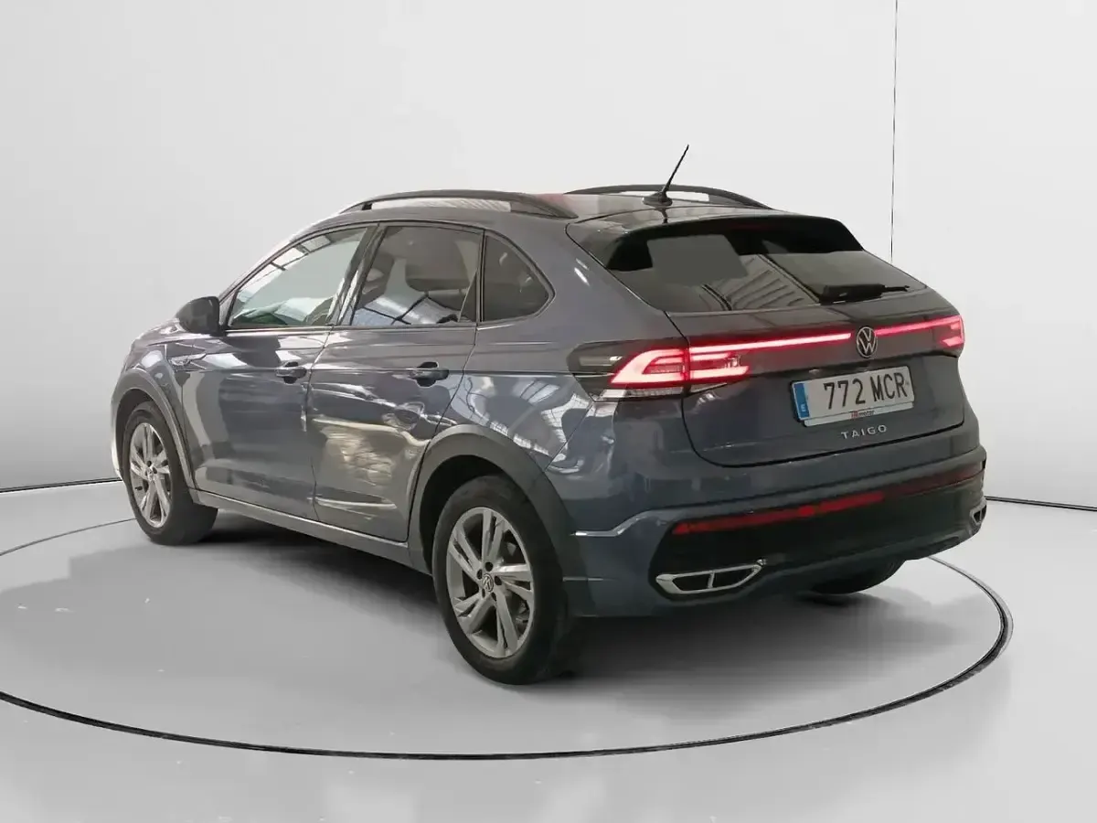 Usado VW Taigo R-line 150 CV (110 kW) 2022 Gris SUV