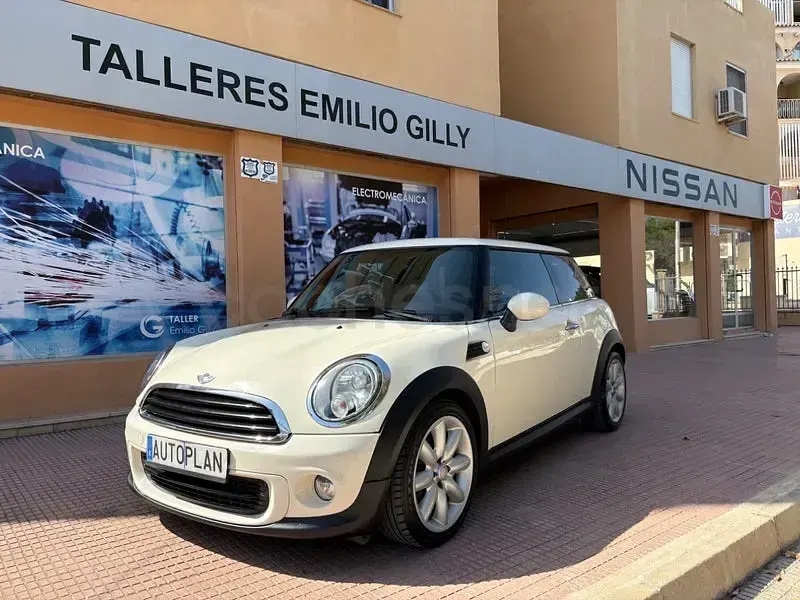 Usado Mini ONE 98 CV (72 kW) 2011 Beige Utilitario