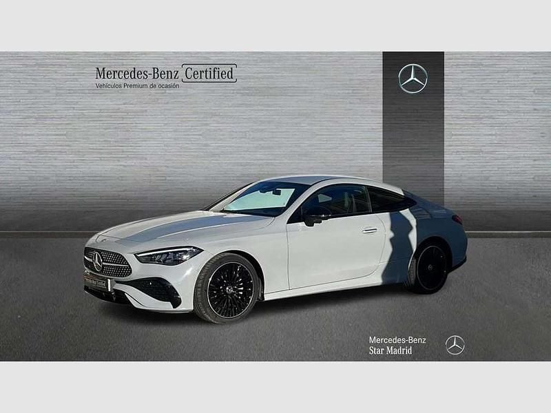 Usado Mercedes 220 258 CV (189 kW) 2025 Gris Coupe