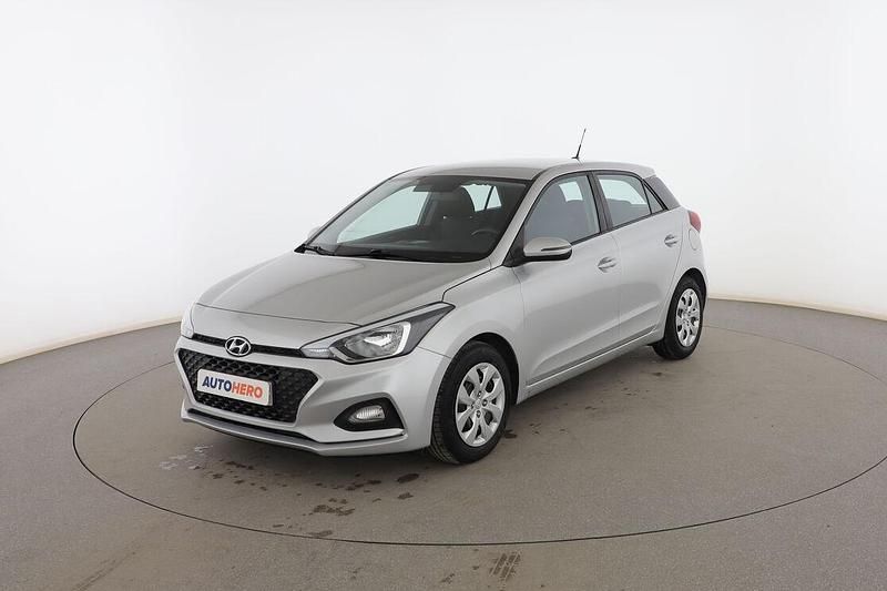 Gris Usado 2019 Hyundai i20 Utilitario | 10.299 € (Buen precio) - Imagen 1/3