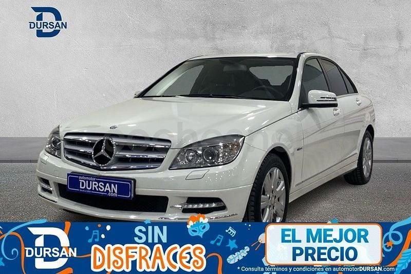 Usado Mercedes C180 Avantgarde 156 CV (114 kW) 2010 Blanco Berlina