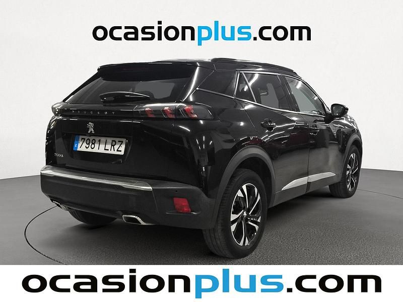 Usado Peugeot 2008 Allure 130 CV (95 kW) 2021 Negro SUV