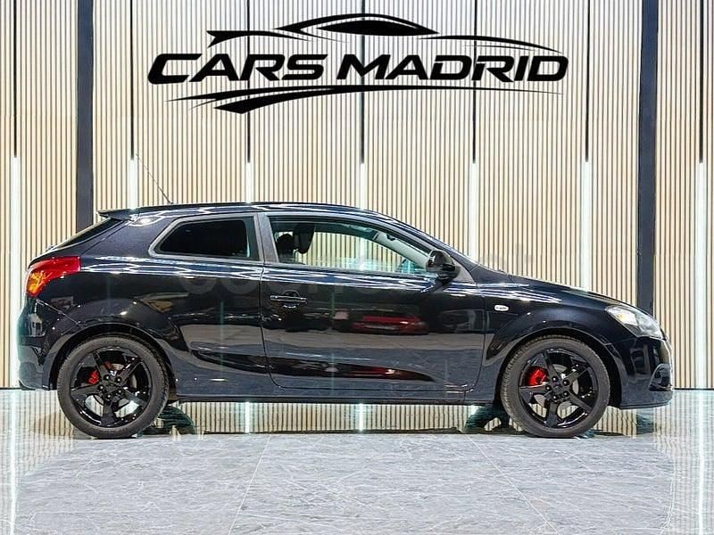 Usado Kia ProCeed 140 CV (102 kW) 2009 Azul Utilitario