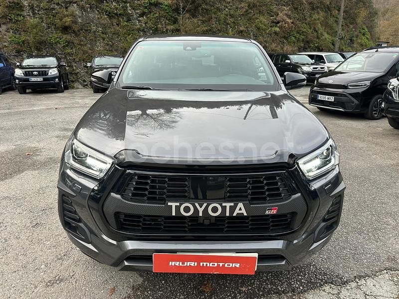 Usado Toyota HiLux Sport 204 CV (150 kW) 2023 Gris / plata Pickup/Camioneta