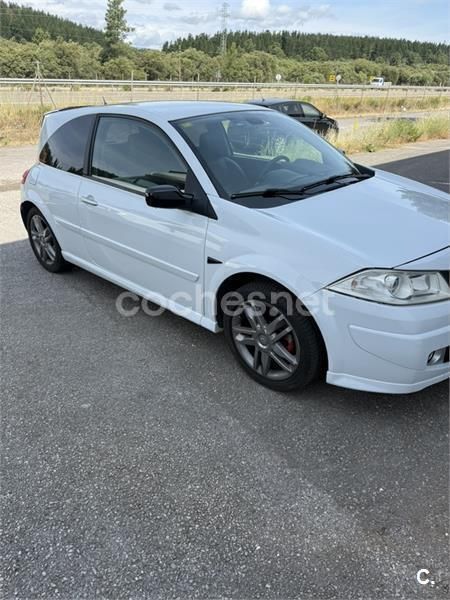 Blanco Usado 2008 Renault Mégane III GT Berlina | 7800 € (Caro) - Imagen 1/4