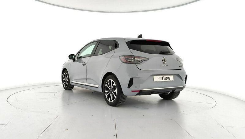 Usado Renault Clio V Techno 145 CV (106 kW) 2025 Gris Berlina