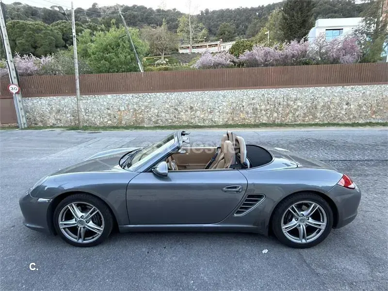 Usado Porsche Boxster 255 CV (187 kW) 2009 Gris / plata Descapotable