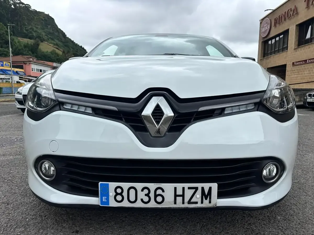 Usado Renault Clio 90 CV (66 kW) 2014
