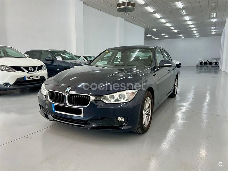 Azul Usado 2013 BMW 320 Berlina | 8700 € (Super precio) - Imagen 1/4