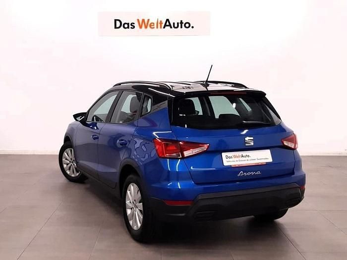 Usado Seat Arona Style 110 CV (80 kW) 2023 Azul SUV