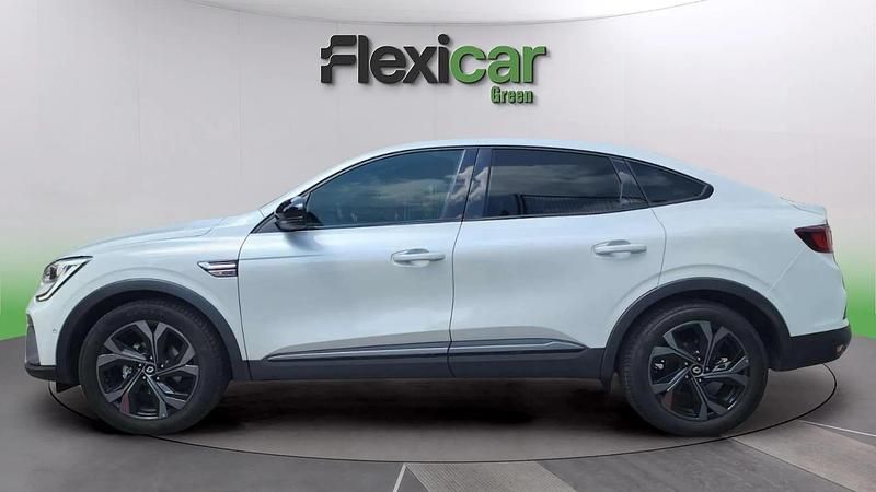 Usado Renault Arkana RS Line 160 CV (117 kW) 2023 Blanco SUV