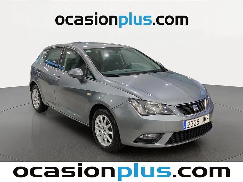 Usado Seat Ibiza Style 90 CV (66 kW) 2016 Gris Utilitario