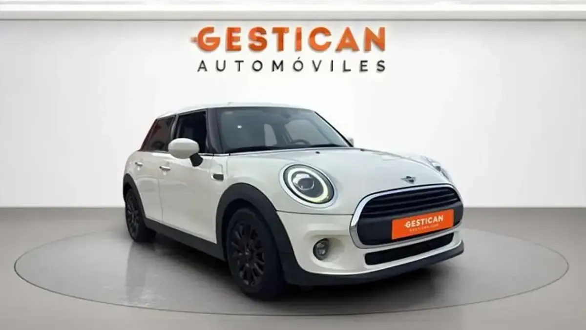 Usado Mini ONE 102 CV (75 kW) 2020 Blanco Utilitario
