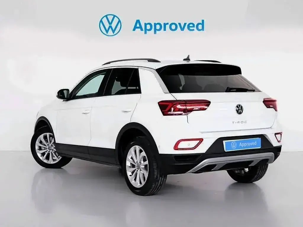 Usado VW T-Roc Life 110 CV (80 kW) 2022 Blanco SUV