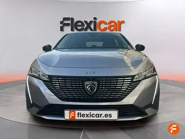 Usado Peugeot 308 Allure 130 CV (95 kW) 2024 Gris