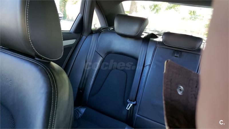 Usado Audi A4 140 CV (102 kW) 2008 Gris / plata Berlina