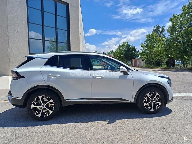 Blanco Usado 2023 Kia Sportage SUV | 32.500 € (Precio justo) - Imagen 1/4