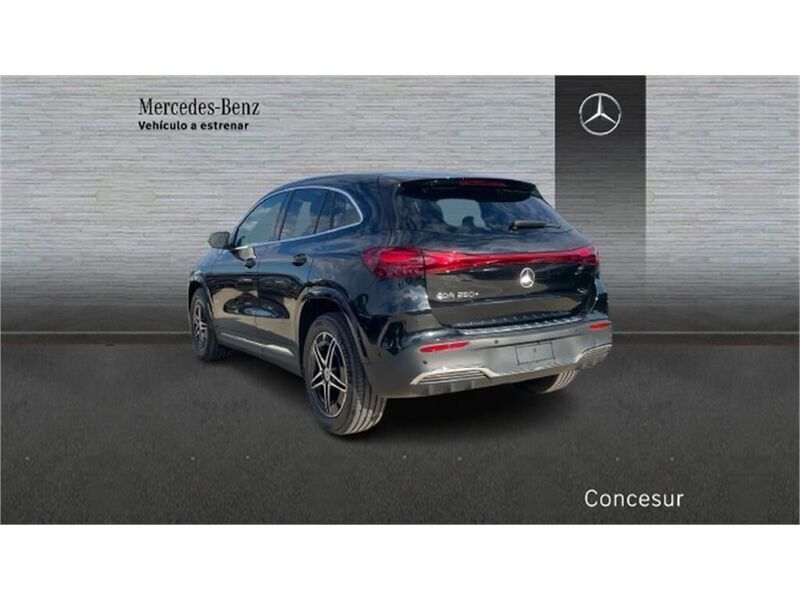 Usado Mercedes EQA250 139 kW (190 CV) 2024 Negro SUV