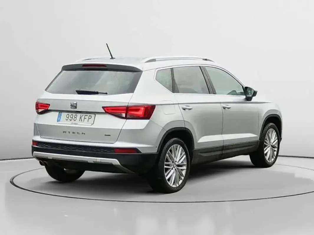 Käytetty Seat Ateca 4Drive 150 HP (110 kW) 2017 Harmaa Katumaasturi