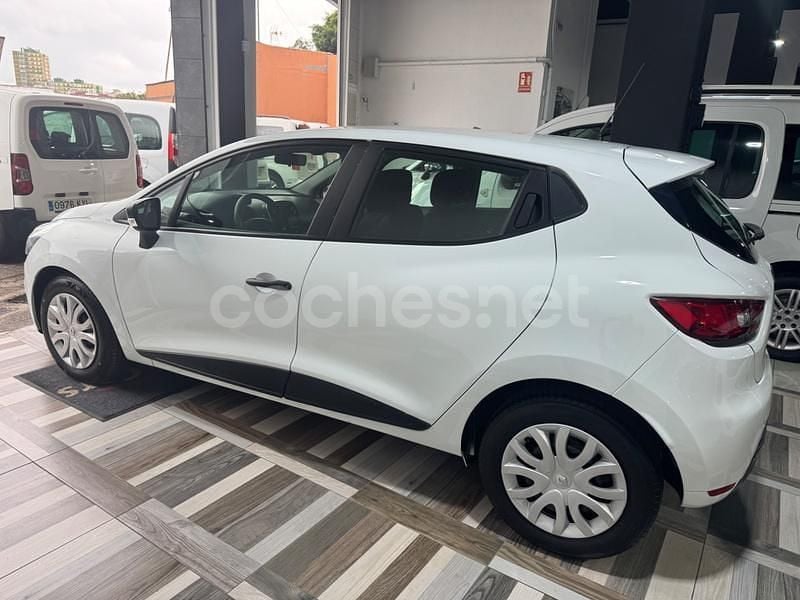 Usado Renault Clio IV Zen 90 CV (66 kW) 2019 Blanco Berlina
