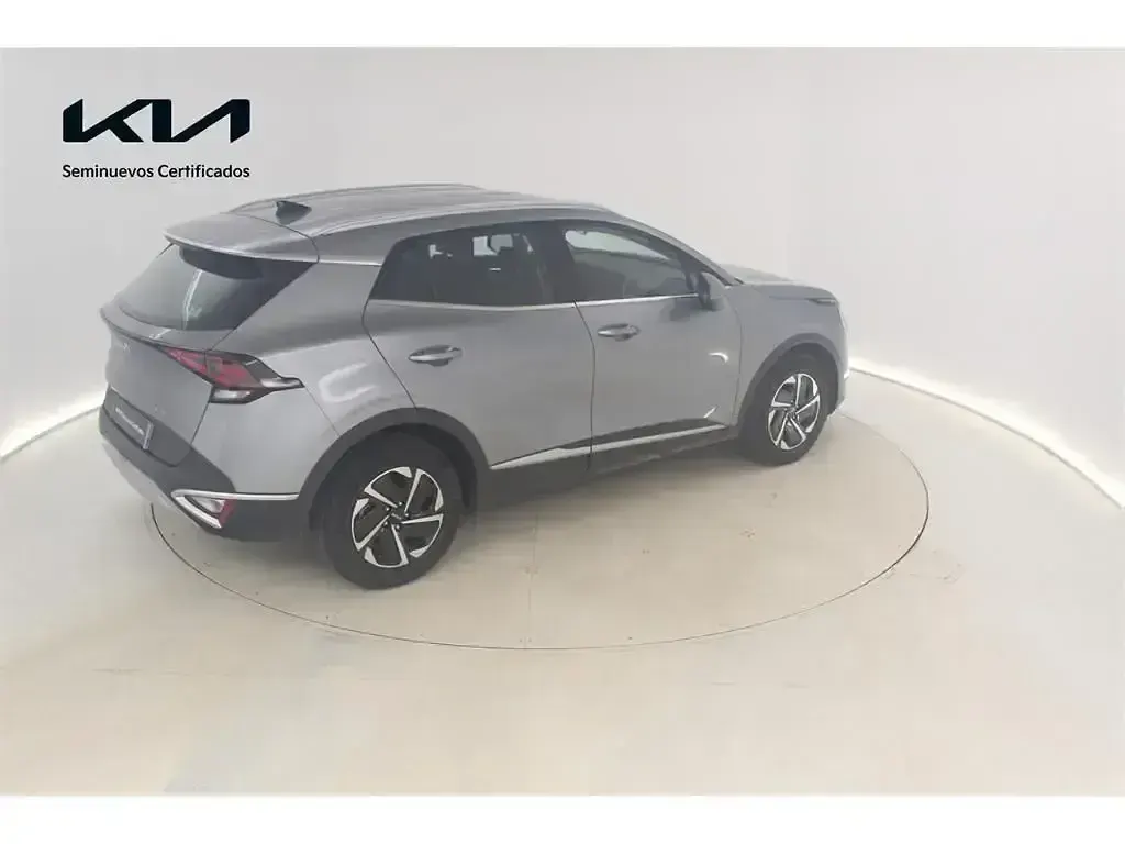Usado Kia Sportage 136 CV (100 kW) 2024 Gris SUV
