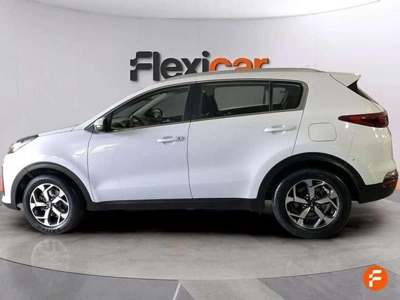 Usado Kia Sportage 136 CV (100 kW) 2022 Blanco SUV