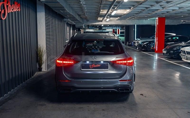 Usado Mercedes C300e 313 CV (230 kW) 2022 Gris / plata Familiar