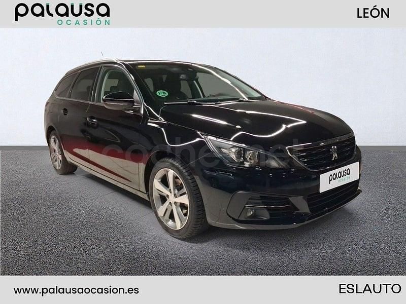 Usado Peugeot 308 SW Allure 130 CV (95 kW) 2020 Negro Familiar