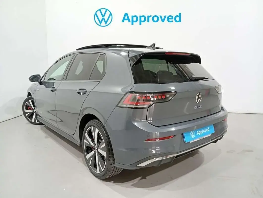 Occasion VW Golf VIII GTE 272 ch (200 kW) 2025 Gris Berline