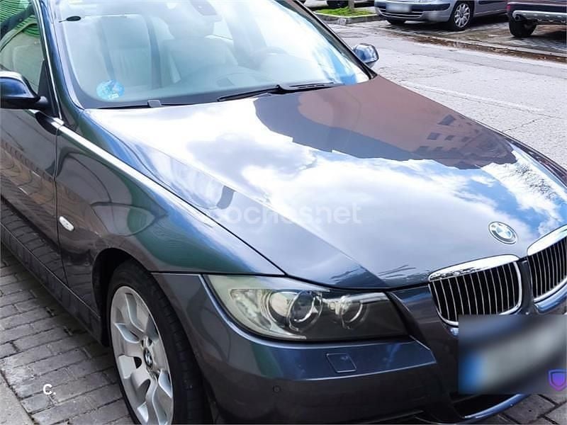 Usado BMW 325 218 CV (160 kW) 2006 Gris / plata Berlina