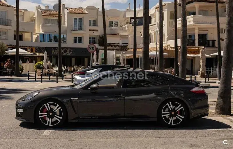 Usado Porsche Panamera 430 CV (316 kW) 2013 Gris / plata Utilitario