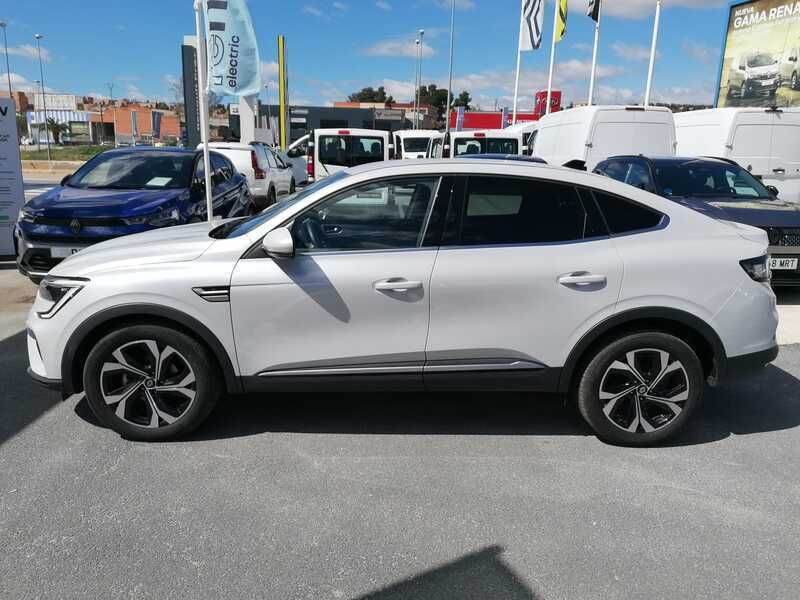 Usado Renault Arkana Techno 140 CV (102 kW) 2024 Blanco SUV
