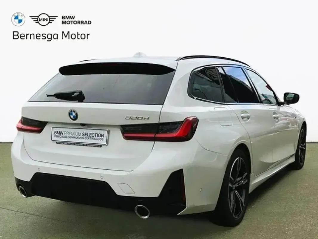 Usado BMW 320 Comfort Edition 190 CV (139 kW) 2025 Blanco Familiar