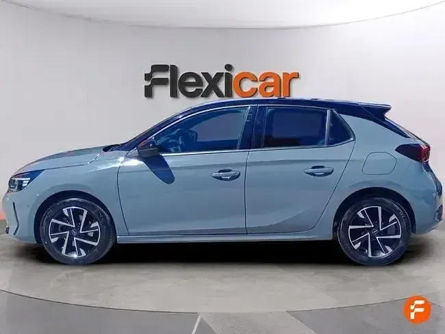 Usado Opel Corsa 100 CV (73 kW) 2024 Gris Utilitario