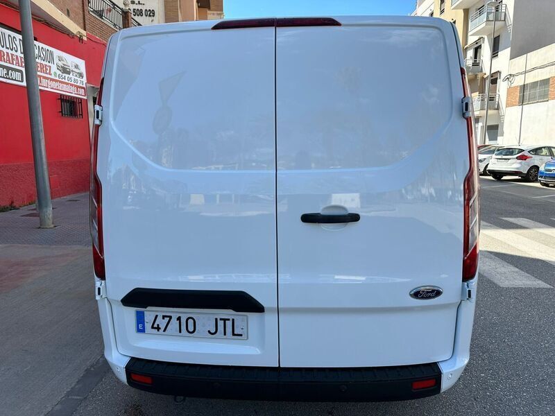 Blanco Usado 2016 Ford Transit Custom Ambiente Van | 14.900 € - Imagen 1/4