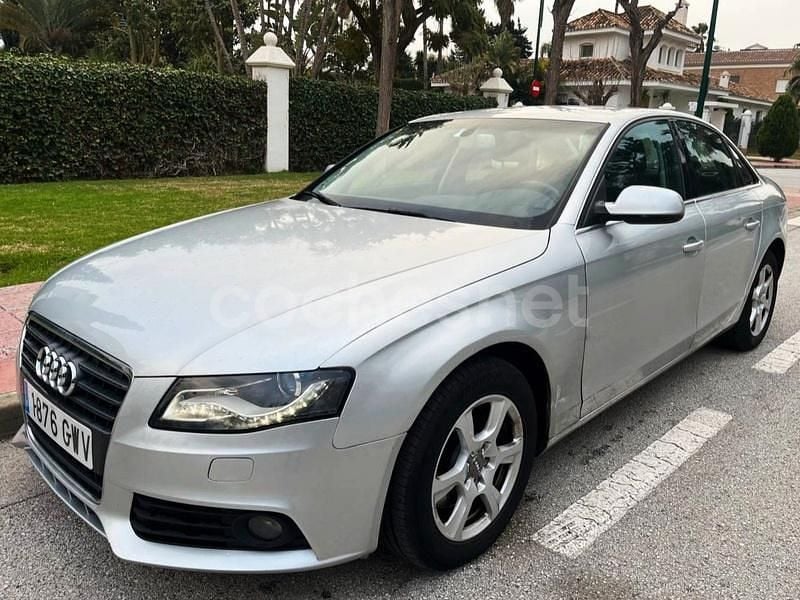 Gris Usado 2010 Audi A4 Berlina | 6990 € (Precio justo) - Imagen 1/4