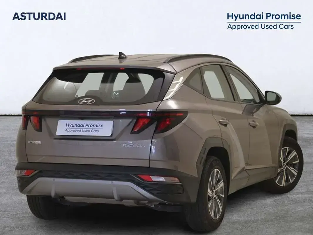 Usado Hyundai Tucson 150 CV (110 kW) 2022 Marrón SUV