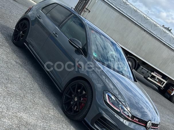 Usado VW Golf VII GTI 290 CV (213 kW) 2019 Gris / plata Berlina