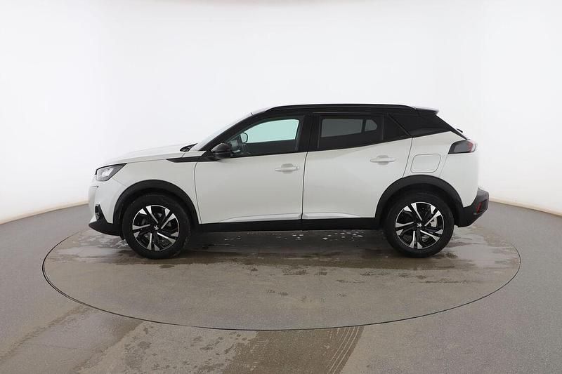 Usado Peugeot 2008 Allure 131 CV (96 kW) 2022 Blanco SUV