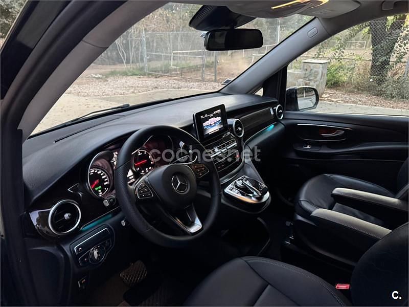 Usado Mercedes V220 Exclusive 163 CV (119 kW) 2017 Negro Monovolumen