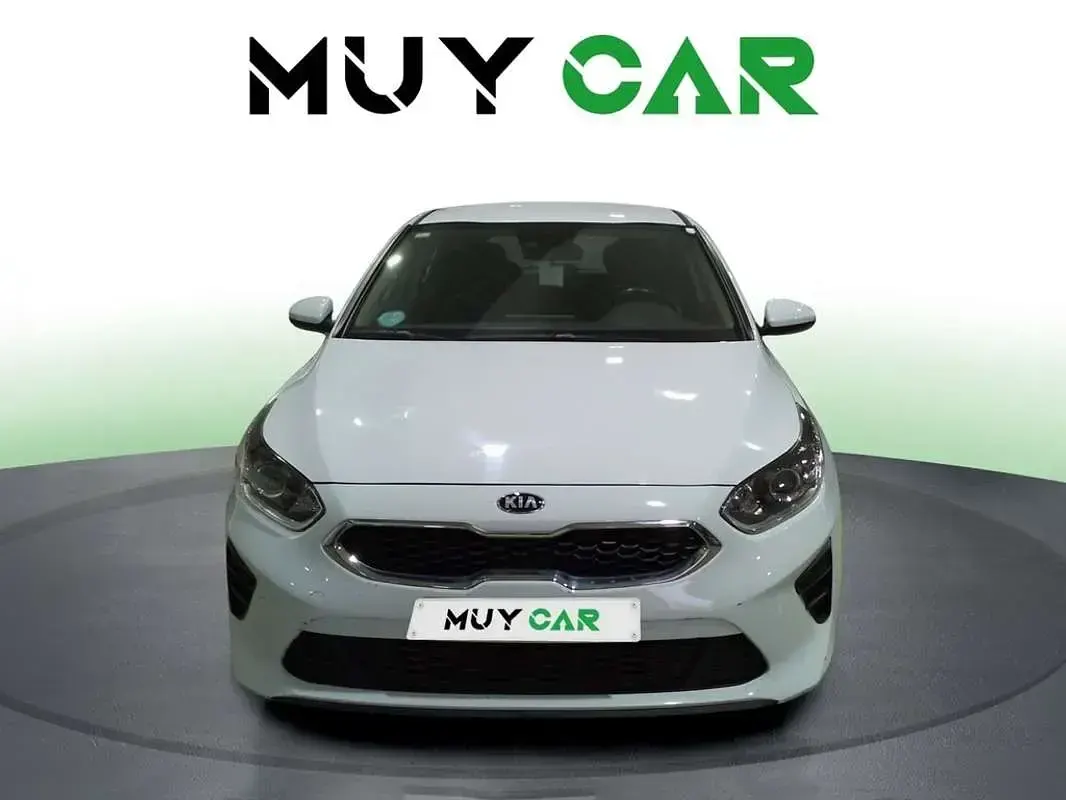 Usado Kia Ceed 101 CV (74 kW) 2020 Blanco Utilitario